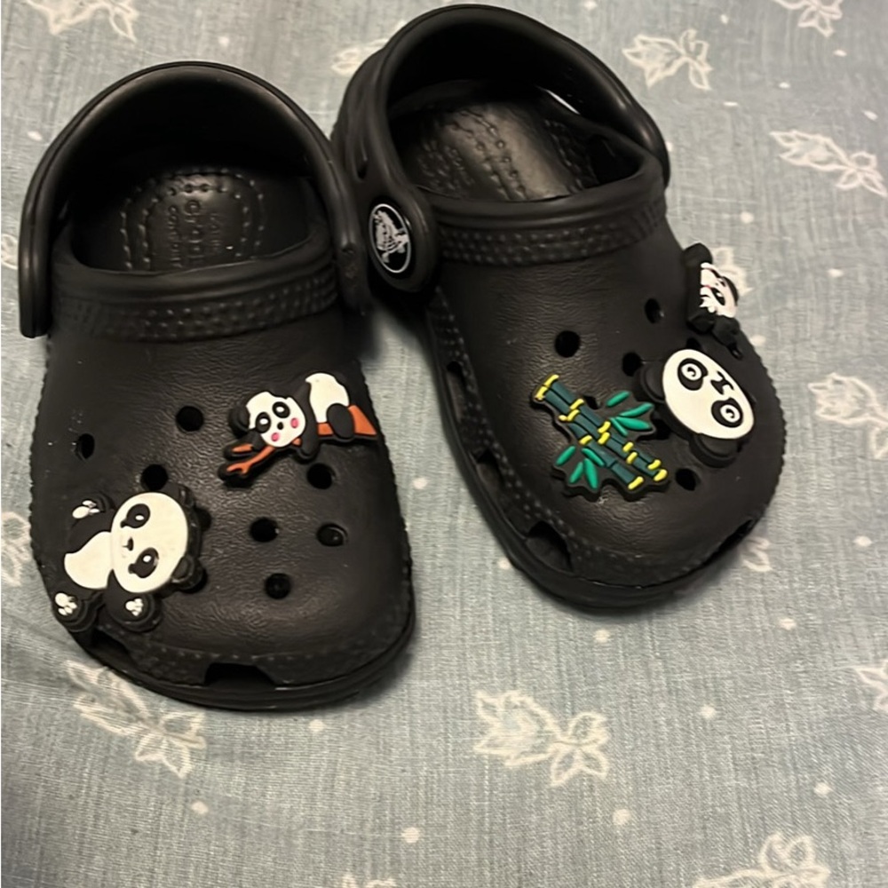 Crocs 4c